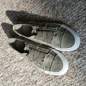 Blowfish Army Green Sneakers